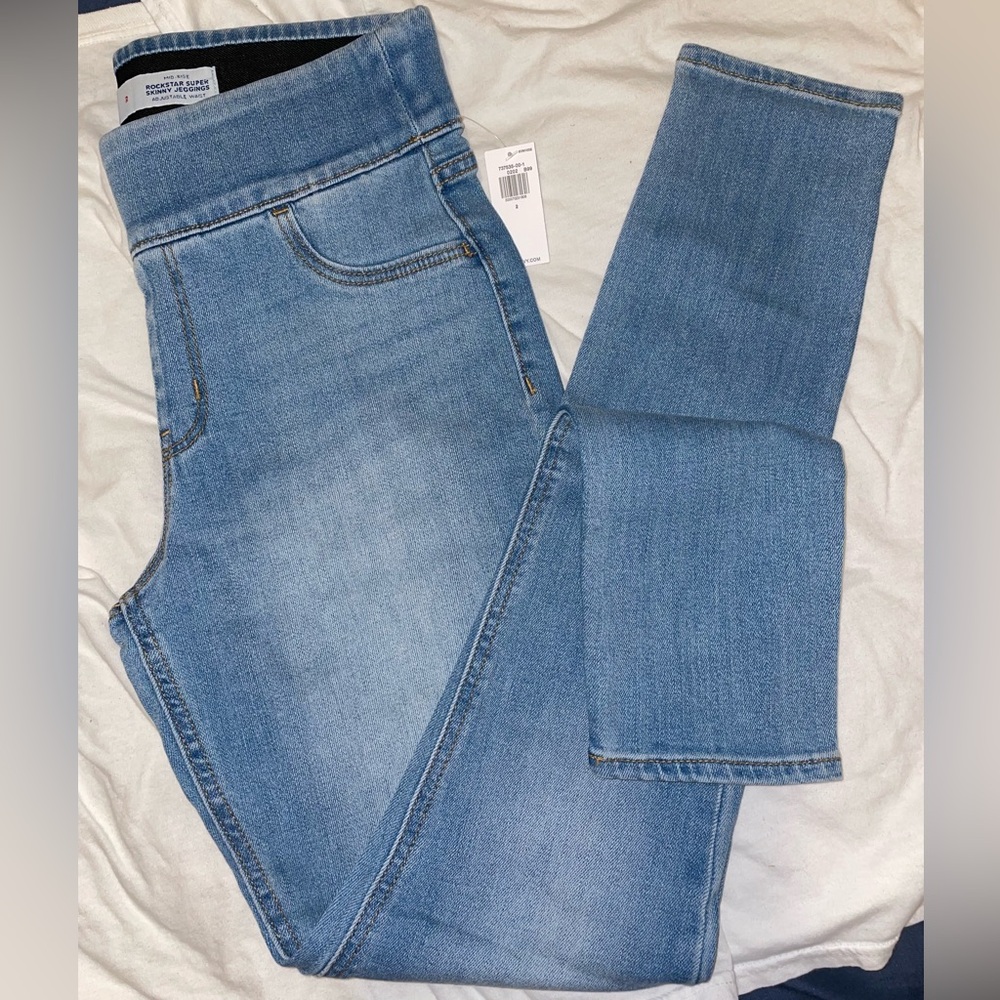 NWT Old Navy Mid Rise Adjustable Waist Super Skinny Rockstar Jeggings